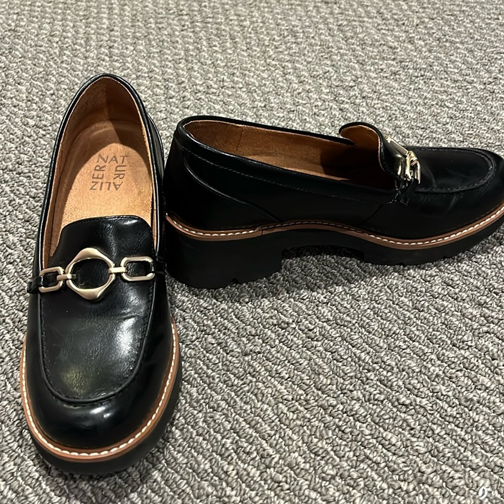 Naturalizer platform loafers with heel and gold chain accents